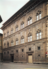 70. Palazzo Rucellai